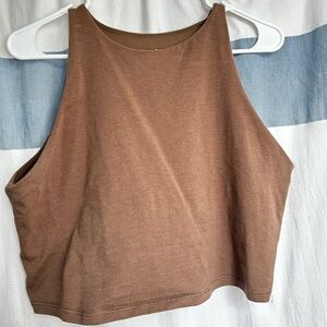 Old Navy light support PowerChill Longline tank!